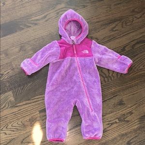 INFANT OSO North Face ONE PIECE